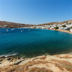 Ontdek de Betoverende Psarou Bay in Mykonos